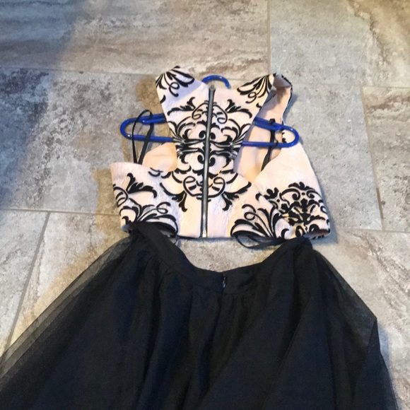 Homecoming dress - Picture 2 of 4